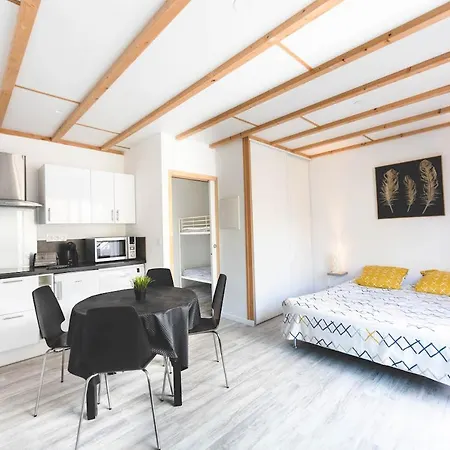 Le Du Marronnier Montamise